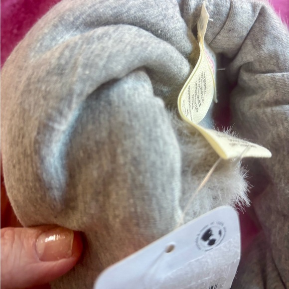 SALE! Free People Slopeside Sherpa Earwarmer Gray O/S NWT. - Picture 9 of 11